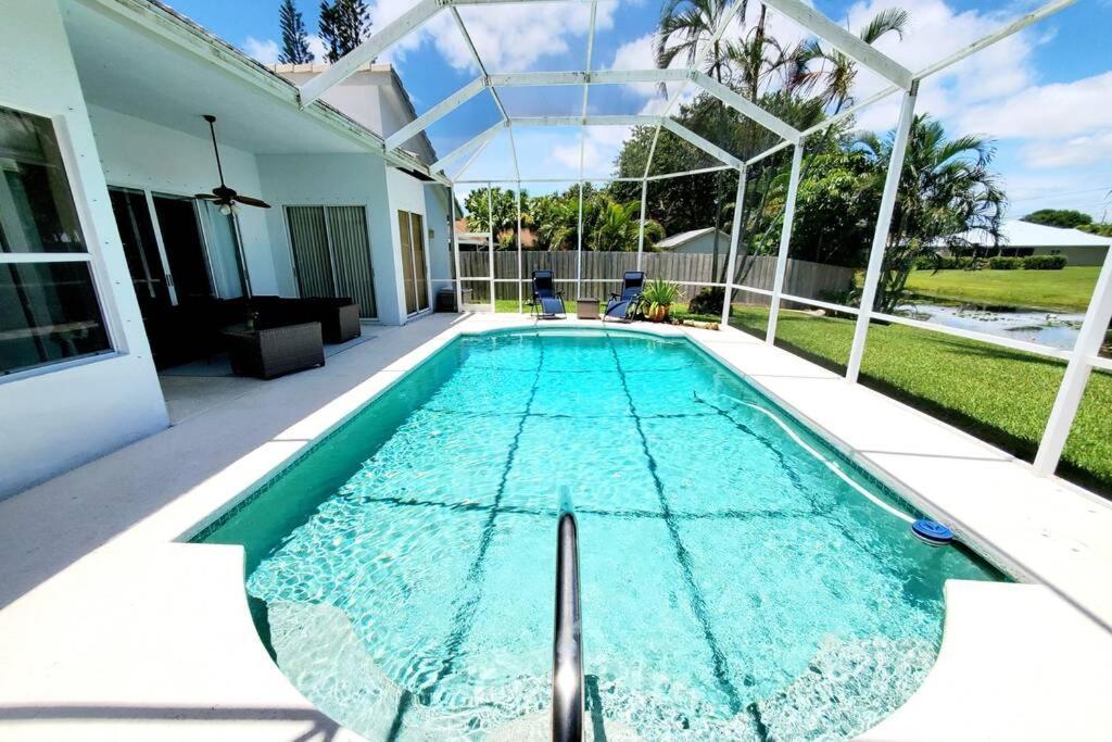 Our Beautiful Florida Vacation Home With Heated Pool Port St. Lucie Экстерьер фото