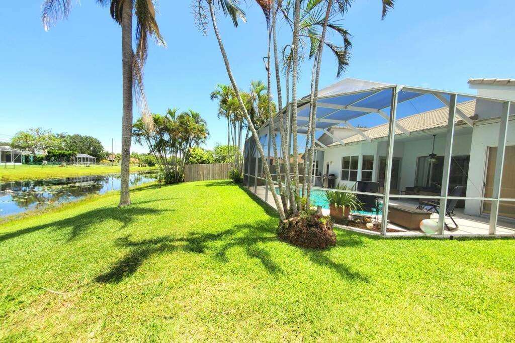 Our Beautiful Florida Vacation Home With Heated Pool Port St. Lucie Экстерьер фото