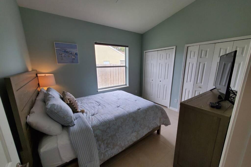 Our Beautiful Florida Vacation Home With Heated Pool Port St. Lucie Экстерьер фото
